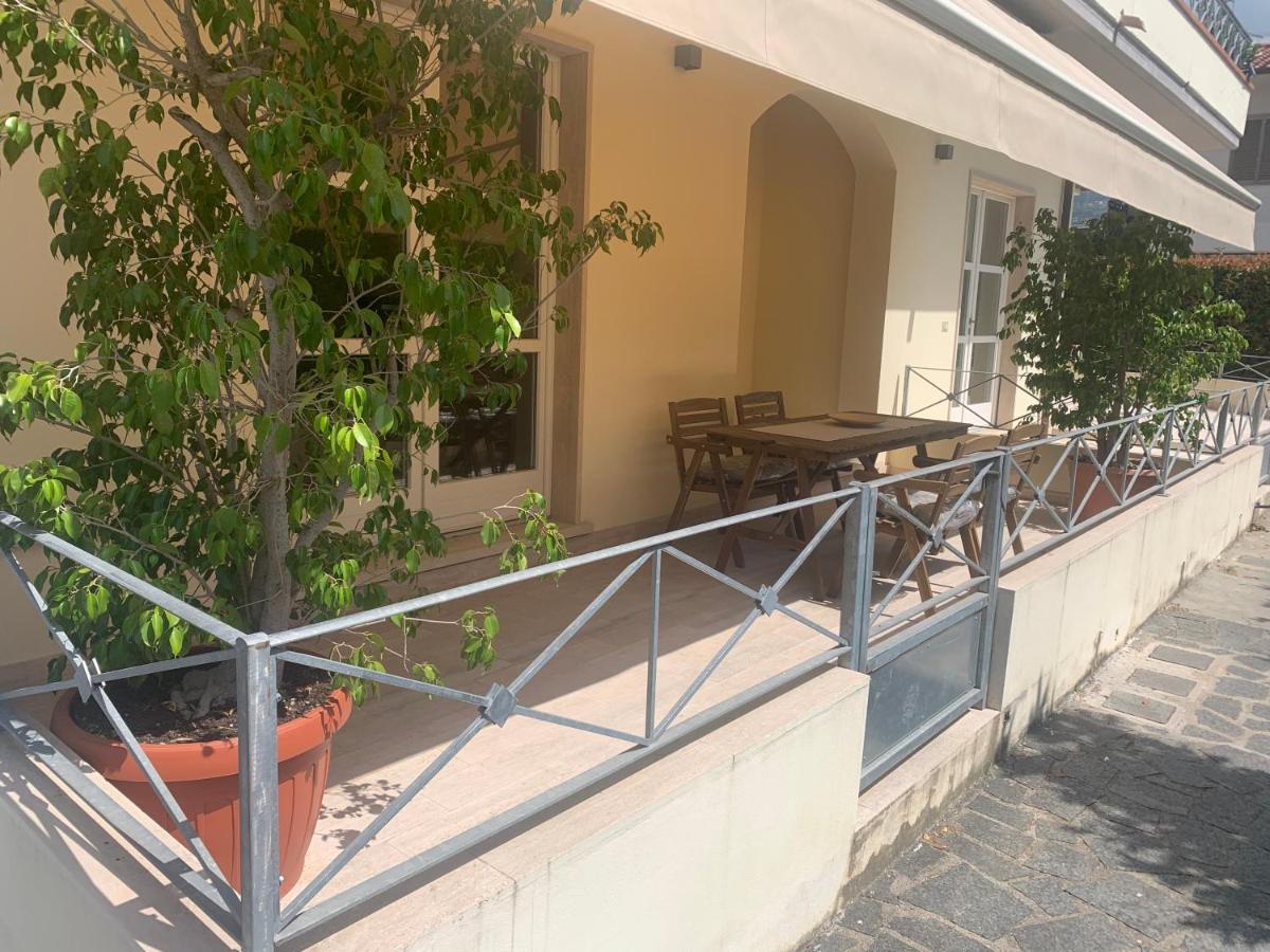 Le Zitelle Di San Pio Apartment Маса Екстериор снимка